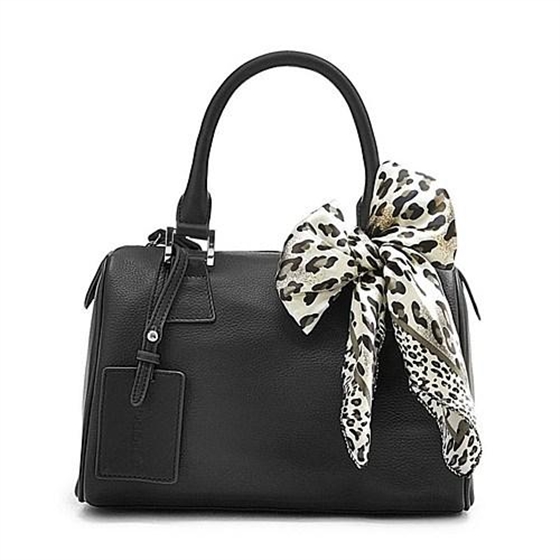 絲巾批發(fā) 絲巾批發(fā)