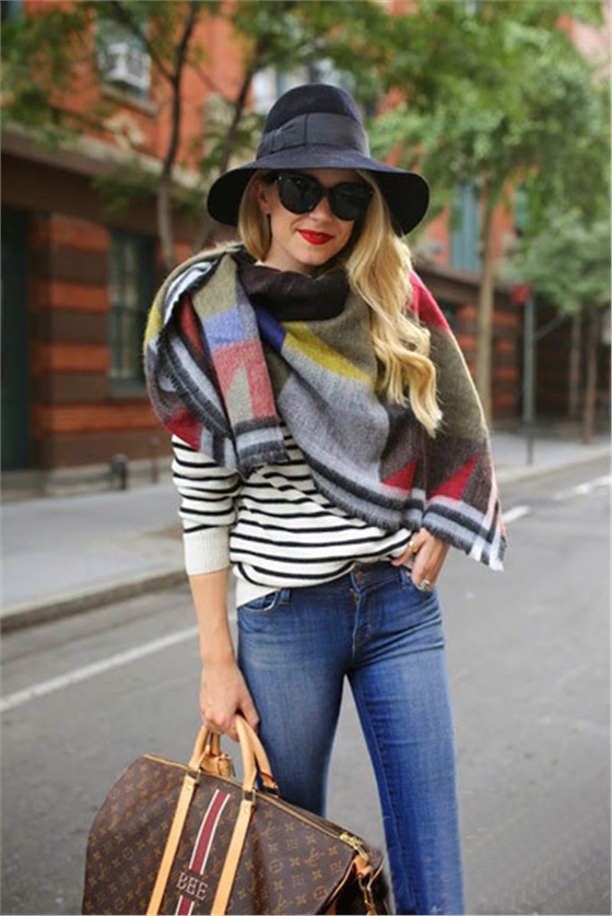 冬天時(shí)尚圍巾