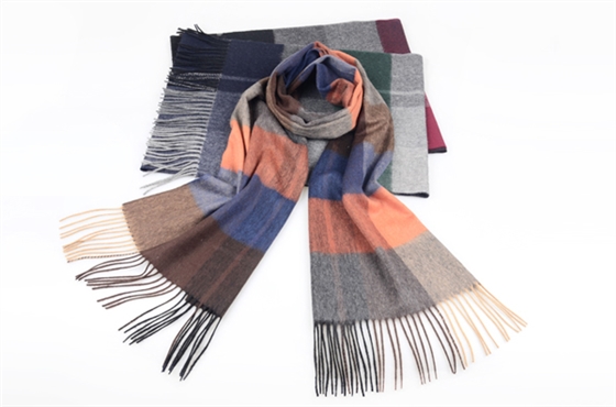 羊毛圍巾批發(fā)