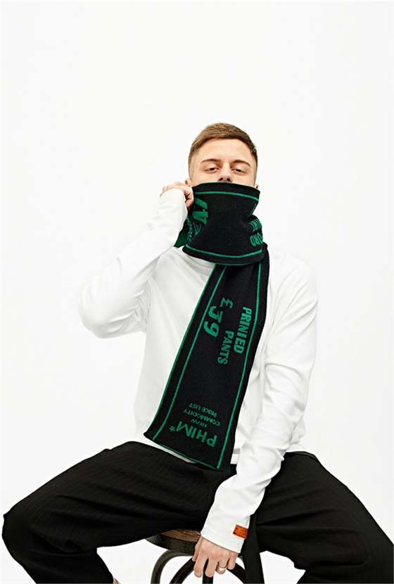 龍翔圍巾批發(fā)3 龍翔圍巾批發(fā)3