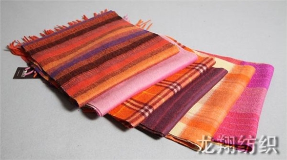 羊毛圍巾 羊毛圍巾