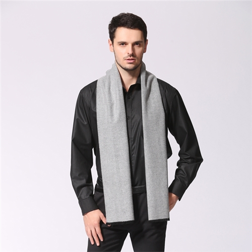 男士灰色圍巾
