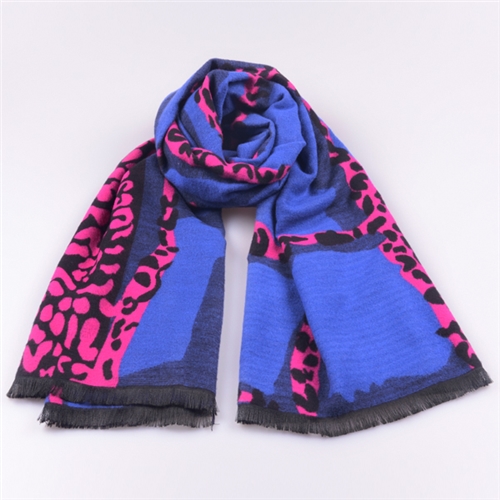 時(shí)尚女士豹紋披肩