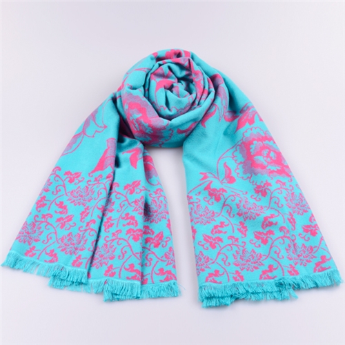 女士提花長(zhǎng)巾