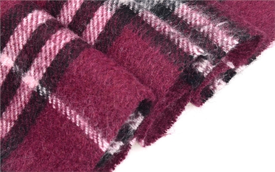 圍巾搭配技巧,圍巾品牌哪家好 圍巾圖