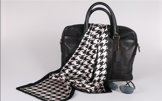 龍翔抱枕毯子兩用 羊毛毯圖