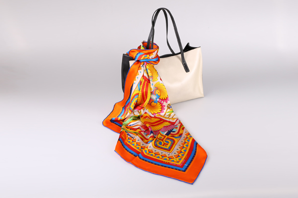 真絲絲巾 印花絲巾