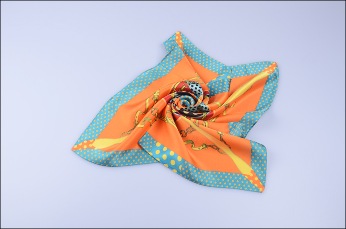 印花圍巾 女士圍巾 圍巾定制 真絲圍巾 印花圍巾 女士圍巾 圍巾定制 真絲圍巾