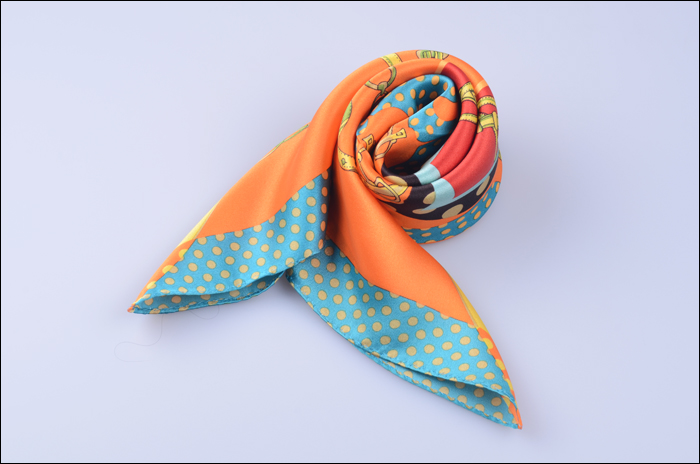 印花圍巾 女士圍巾 圍巾定制 真絲圍巾 印花圍巾 女士圍巾 圍巾定制 真絲圍巾