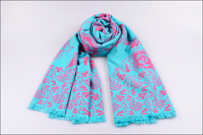 提花披肩 拉絨披肩 女士披肩批發(fā) 提花披肩 拉絨披肩 女士披肩批發(fā)