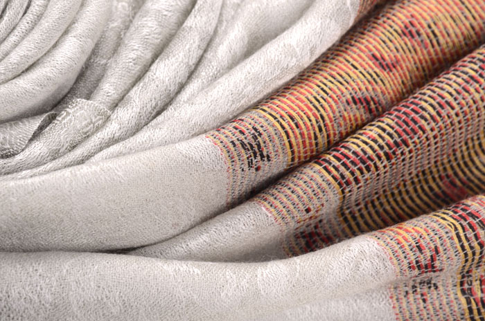 羊絨圍巾 提花圍巾 腰果花披肩