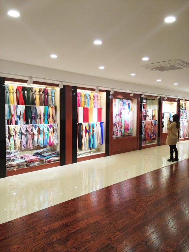 義烏圍巾批發(fā) 義烏圍巾批發(fā)