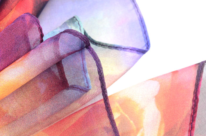 雪紡絲巾細節(jié)圖 雪紡絲巾細節(jié)圖