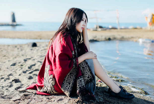 魚(yú)骨紋真絲圍巾