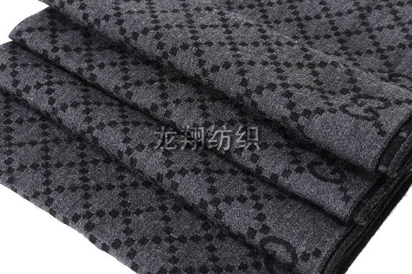 羊絨圍巾 羊絨圍巾