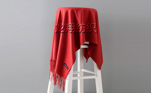 紅色圍巾 紅色圍巾