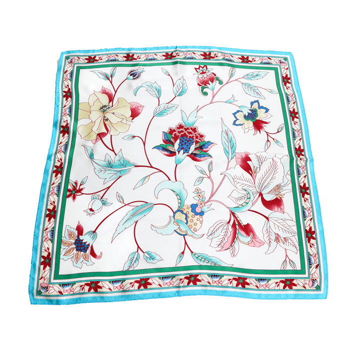 花紅葉綠小方巾細(xì)節(jié)圖
