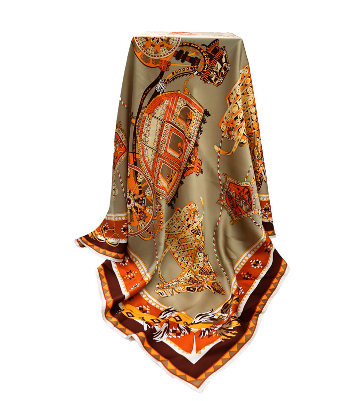 金裝車架絲巾整體圖