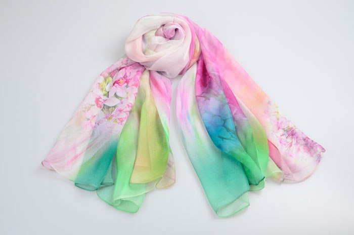 迷花沾草絲巾細(xì)節(jié)圖