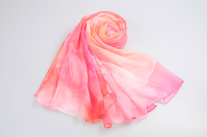 五光十色絲巾細節(jié)圖