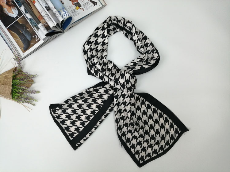 男士千鳥格紋領(lǐng)巾