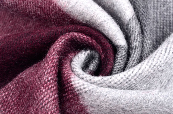 羊絨圍巾 羊絨圍巾