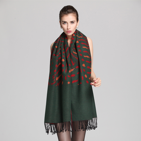 女士真絲披肩 女士真絲披肩