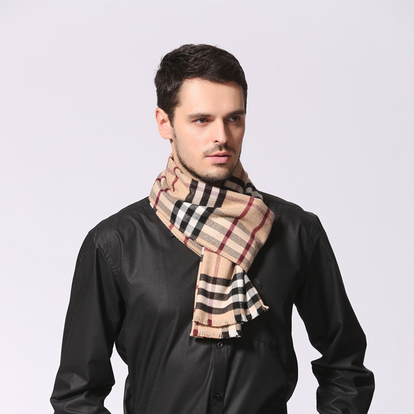 經(jīng)典格子圍巾 經(jīng)典格子圍巾