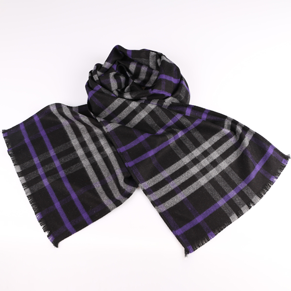 男士經(jīng)典格子圍巾 男士經(jīng)典格子圍巾