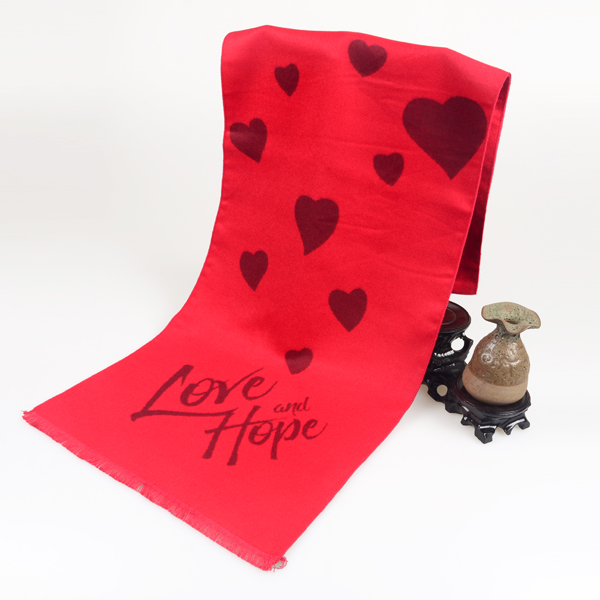 愛心款紅色圍巾 愛心款紅色圍巾