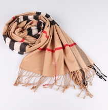 經(jīng)典大格子披肩 經(jīng)典大格子披肩