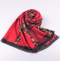 豹紋流蘇披肩 豹紋流蘇披肩