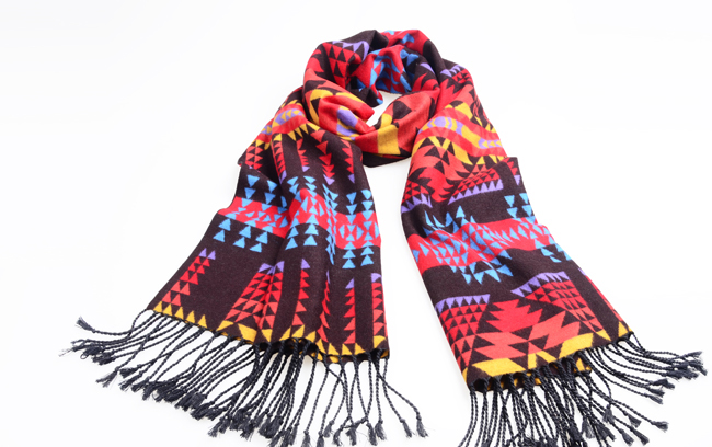 有品質(zhì)的圍巾那個品牌好 圍巾圖
